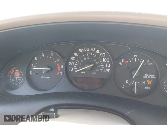 2002 Buick Regal LS with VIN 2G4WB52K521275107, listed as a IAAI auction lot 42600717 with Not provided miles and . Bid and sale history available at DreamBid. Image 7.