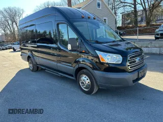 2017 Ford Transit Passenger XL with VIN 1FBVU4XG1HKA50432, listed as a Copart auction lot 83802734 with 144,324 mi miles and Clean Title. Bid and sale history available at DreamBid. Image 4.