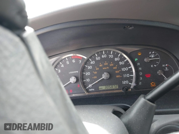 2005 Toyota Sequoia SR5 with VIN 5TDBT44A85S251105, listed as a IAAI auction lot 41728425 with 305,872 mi miles and . Bid and sale history available at DreamBid. Image 7.