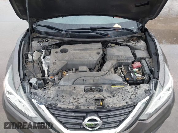 2017 Nissan Altima S z VIN 1N4AL3AP1HC189184, wystawiony jako IAAI lot #42073216 z przebiegiem 136 633 mil mil oraz . Historia ofert i sprzedaży dostępna na DreamBid. Obrazek 10.
