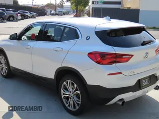 2019 BMW X2 sDrive28i with VIN WBXYJ3C57KEP77485, listed as a Copart auction lot 53721305 with 80,811 mi miles and Salvage Title. Bid and sale history available at carsss.com. Image 4.