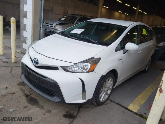 2015 Toyota Prius v Two with VIN JTDZN3EU3FJ030358, listed as a IAAI auction lot 41675153 with 149,482 mi miles. Bid and sale history available at carsss.com. Image 2.