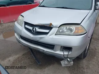 2005 Acura MDX with VIN 2HNYD18225H535783, listed as a IAAI auction lot 41538976 with 192,695 mi miles. Bid and sale history available at carsss.com. Image 6.