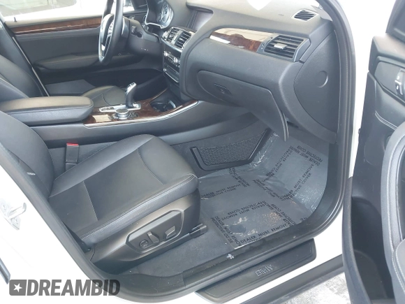 2015 BMW X4 xDrive28i with VIN 5UXXW3C5XF0M89259, listed as a IAAI auction lot 42553903 with 98,960 mi miles and . Bid and sale history available at DreamBid. Image 5.