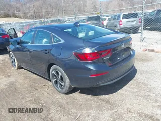 2021 Honda Insight EX with VIN 19XZE4F5XME003262, listed as a IAAI auction lot 41875669 with 43,005 mi miles and . Bid and sale history available at carsss.com. Image 3.