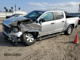 2016 GMC Canyon 2WD with VIN 1GTG5BE31G1383286, listed as a Copart auction lot 82579034 with 106,479 mi miles and Salvage Title. Bid and sale history available at carsss.com. Image 1.