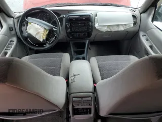 2000 Ford Explorer XLT z VIN 1FMZU73E3YUB16272, wystawiony jako Copart lot #59479125 z przebiegiem 146 722 mil mil oraz Szkoda całkowita • Salvage title. Historia ofert i sprzedaży dostępna na DreamBid. Obrazek 8.