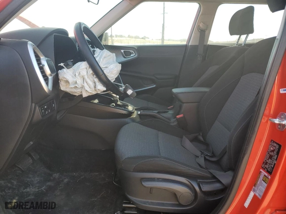 2020 Kia Soul GT-Line with VIN KNDJ63AU5L7081661, listed as a Copart auction lot 88968445 with 55,640 mi miles and Salvage Title. Bid and sale history available at carsss.com. Image 7.