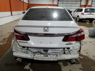 2017 Honda Accord Touring with VIN 1HGCR3F91HA802106, listed as a Copart auction lot 44224265 with 145,243 mi miles and Salvage title. Bid and sale history available at DreamBid. Image 6.