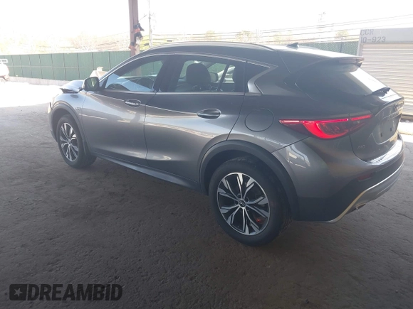 2018 Infiniti QX30 Luxury with VIN SJKCH5CR8JA002357, listed as a IAAI auction lot 42117409 with 103,034 mi miles and . Bid and sale history available at DreamBid. Image 3.