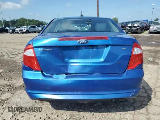 2012 Ford Fusion SE z VIN 3FAHP0HA8CR105701, wystawiony jako Copart lot #64073175 z przebiegiem 100 617 mil mil oraz Czysty tytuł • Clean title. Historia ofert i sprzedaży dostępna na DreamBid. Obrazek 6.