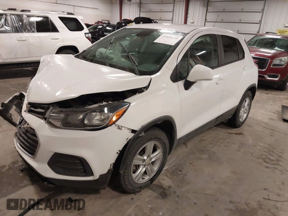 2020 Chevrolet Trax LS z VIN KL7CJKSB0LB318257, wystawiony jako IAAI lot #42080139 z przebiegiem 59 616 mil mil oraz . Historia ofert i sprzedaży dostępna na DreamBid. Obrazek 17.