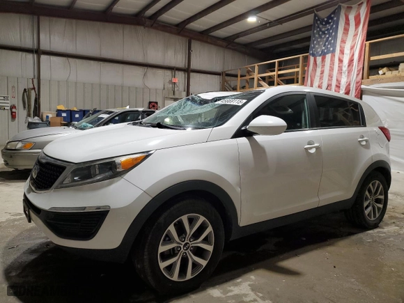 2016 Kia Sportage LX with VIN KNDPB3AC3G7867901, listed as a Copart auction lot 45669115 with 79,822 mi miles and Salvage Title. Bid and sale history available at carsss.com. Image 1.