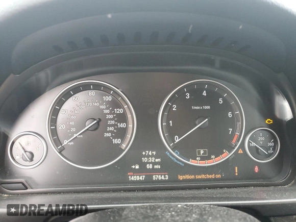 2013 BMW 5 Series 528i xDrive z VIN WBAXH5C57DD111555, wystawiony jako Copart lot #57284575 z przebiegiem 145 947 mil mil oraz Tytuł czysty. Historia ofert i sprzedaży dostępna na DreamBid. Obrazek 9.