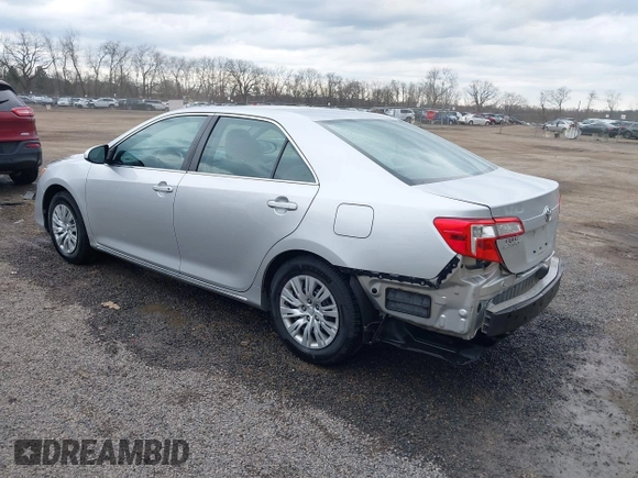 2012 Toyota Camry L with VIN 4T1BF1FK3CU589236, listed as a IAAI auction lot 41947474 with 143,421 mi miles. Bid and sale history available at carsss.com. Image 3.