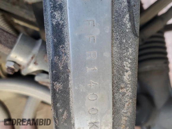 1965 Ford Mustang z VIN FFR1400K, wystawiony jako Copart lot #76302614 z przebiegiem 5 873 mil mil oraz Szkoda całkowita • Salvage title. Historia ofert i sprzedaży dostępna na DreamBid. Obrazek 13.