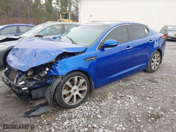 2012 Kia Optima SX with VIN 5XXGR4A68CG080942, listed as a IAAI auction lot 41620668 with 1 mi miles. Bid and sale history available at carsss.com. Image 2.