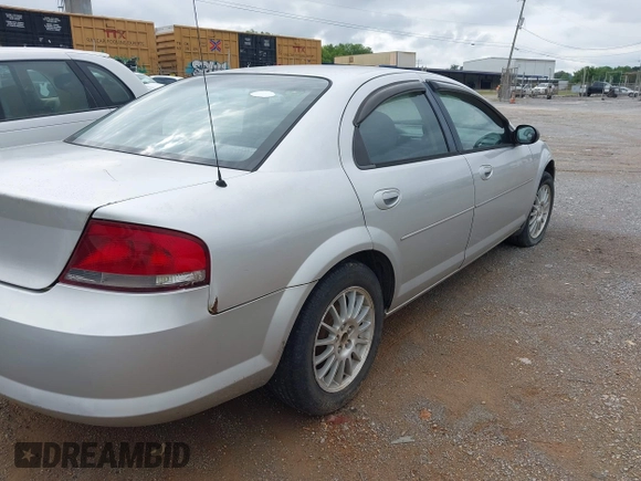 2004 Chrysler Sebring LX z VIN 1C3EL46X44N364069, wystawiony jako IAAI lot #42467873 z przebiegiem 153 241 mil mil oraz . Historia ofert i sprzedaży dostępna na DreamBid. Obrazek 4.