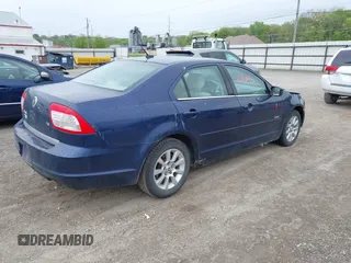 2007 Mercury Milan with VIN 3MEHM07107R631328, listed as a IAAI auction lot 42193012 with 222,208 mi miles and . Bid and sale history available at DreamBid. Image 4.