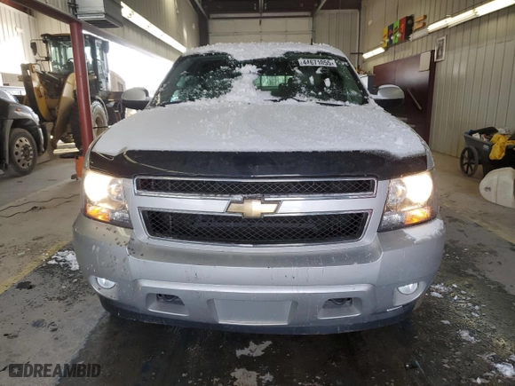 2010 Chevrolet Suburban LT with VIN 1GNUKJE34AR255792, listed as a Copart auction lot 44671055 with 147,366 mi miles and Clean Title. Bid and sale history available at carsss.com. Image 5.