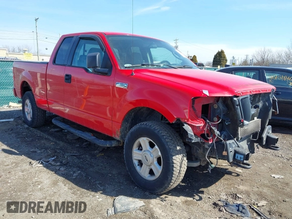 2005 Ford F-150 STX with VIN 1FTRX14W25NA45992, listed as a IAAI auction lot 41702409 with 202,867 mi miles. Bid and sale history available at carsss.com. Image 1.