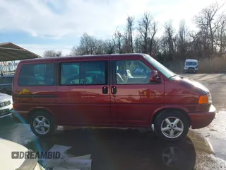 2003 Volkswagen EuroVan с VIN WV2KB47083H013778, выставлен на аукционе IAAI как лот 41537793 с пробегом 127 315 миль миль и . История ставок и продаж доступна на DreamBid. Изображение 14.