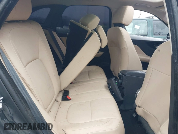 2020 Jaguar F-Pace 25t Premium with VIN SADCJ2FX4LA643433, listed as a IAAI auction lot 41791110 with Not Provided miles and . Bid and sale history available at DreamBid. Image 8.