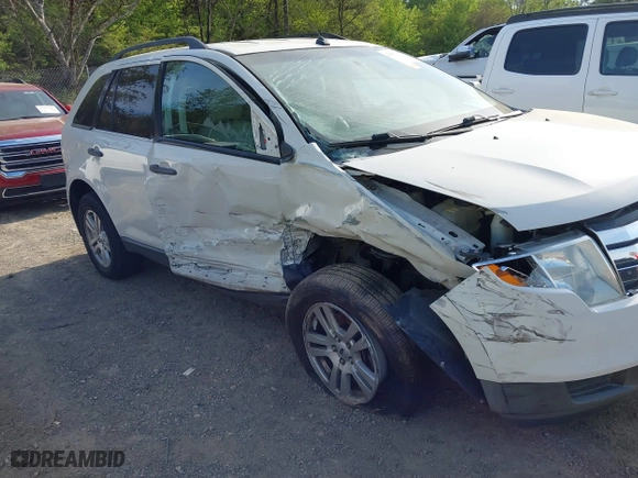 2010 Ford Edge SE with VIN 2FMDK3GC0ABA64631, listed as a IAAI auction lot 41853707 with 152,823 mi miles. Bid and sale history available at carsss.com. Image 6.