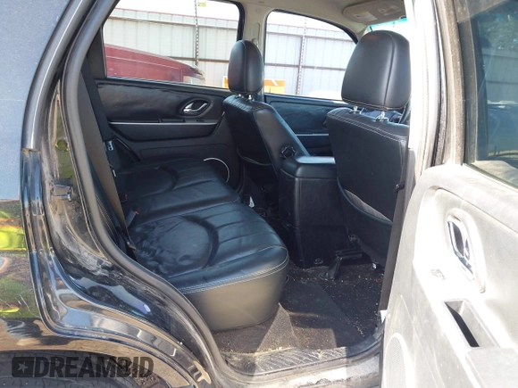 2006 Mercury Mariner Luxury с VIN 4M2CU56146KJ04819, выставлен на аукционе IAAI как лот 42248117 с пробегом 184 729 миль миль и . История ставок и продаж доступна на DreamBid. Изображение 8.