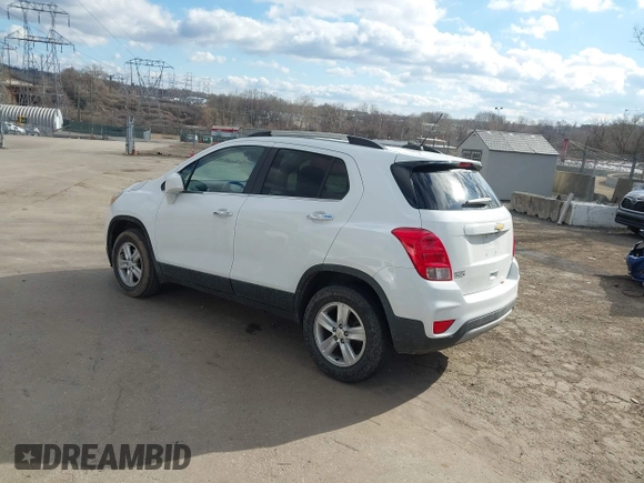 2017 Chevrolet Trax LT z VIN KL7CJPSBXHB215447, wystawiony jako IAAI lot #41665363 z przebiegiem 90 450 mil mil oraz . Historia ofert i sprzedaży dostępna na DreamBid. Obrazek 3.