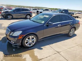 2011 Mercedes-Benz E 350 Luxury z VIN WDDHF5GB4BA403679, wystawiony jako Copart lot #49997155 z przebiegiem 189 105 mil mil oraz Szkoda całkowita • Salvage title. Historia ofert i sprzedaży dostępna na DreamBid. Obrazek 1.