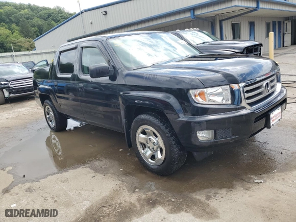 2013 Honda Ridgeline RT with VIN 5FPYK1F26DB013071, listed as a Copart auction lot 64400384 with 128,358 mi miles and Salvage Title. Bid and sale history available at carsss.com. Image 4.