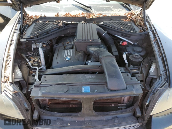 2008 BMW X5 3.0si with VIN 5UXFE43508L025869, listed as a Copart auction lot 53586585 with 100,672 mi miles and Clean Title. Bid and sale history available at carsss.com. Image 12.
