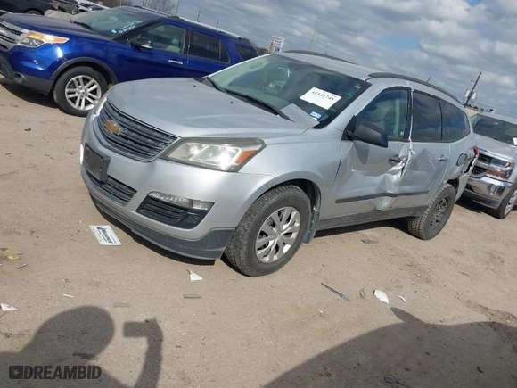 2016 Chevrolet Traverse LS with VIN 1GNKRFKD4GJ133311, listed as a IAAI auction lot 41541748 with 1 mi miles. Bid and sale history available at carsss.com. Image 2.