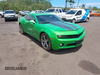 2010 Chevrolet Camaro 1LT z VIN 2G1FB1EV7A9197215, wystawiony jako IAAI lot #42025323 z przebiegiem 15 698 mil mil oraz . Historia ofert i sprzedaży dostępna na DreamBid. Obrazek 1.