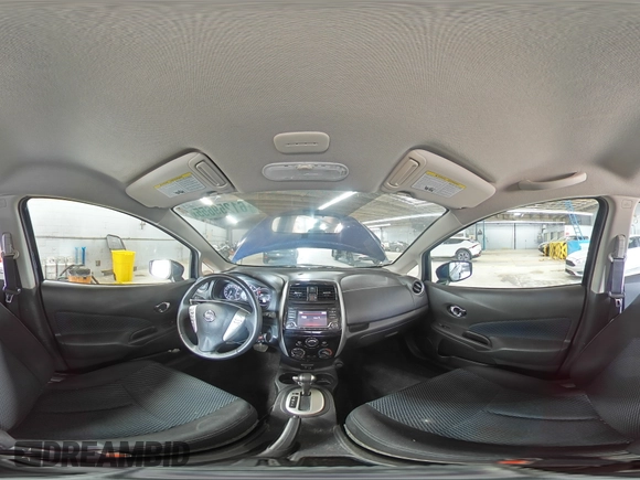 2018 Nissan Note SV z VIN 3N1CE2CP6JL352218, wystawiony jako Copart lot #61259655 z przebiegiem 47 697 mil mil oraz Szkoda całkowita • Salvage title. Historia ofert i sprzedaży dostępna na DreamBid. Obrazek 14.