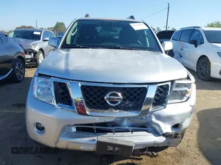 2012 Nissan Pathfinder S z VIN 5N1AR1NN8CC619075, wystawiony jako IAAI lot #42227462 z przebiegiem 93 991 mil mil oraz . Historia ofert i sprzedaży dostępna na DreamBid. Obrazek 12.