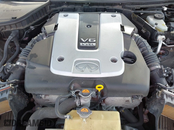 2015 Infiniti Q50 Premium with VIN JN1BV7AR1FM417499, listed as a IAAI auction lot 42063460 with 117,210 mi miles. Bid and sale history available at carsss.com. Image 10.