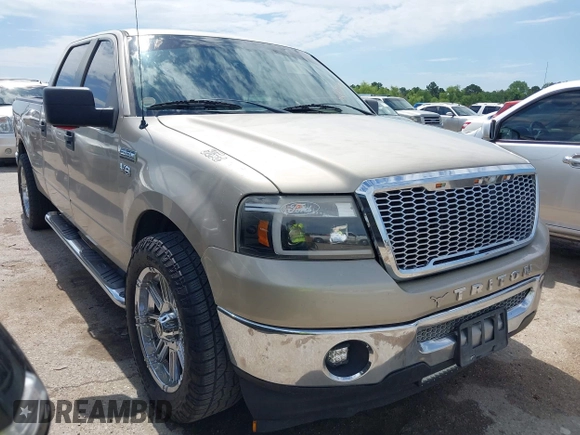 2008 Ford F-150 XLT with VIN 1FTPW12VX8FA91900, listed as a IAAI auction lot 42455455 with 329,039 mi miles and . Bid and sale history available at DreamBid. Image 1.