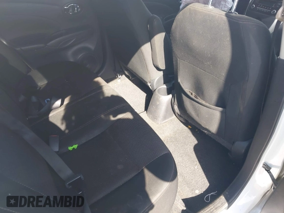 2018 Nissan Versa SV with VIN 3N1CN7AP0JK409549, listed as a IAAI auction lot 41901523 with 179,376 mi miles. Bid and sale history available at carsss.com. Image 8.