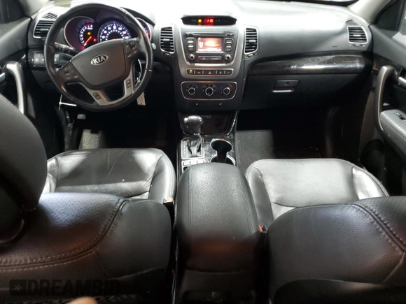 2015 Kia Sorento LX with VIN 5XYKTCA68FG642621, listed as a Copart auction lot 62039005 with 122,579 mi miles and Clean title. Bid and sale history available at DreamBid. Image 8.