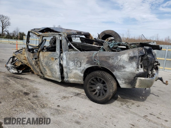 2022 Ram 2500 Tradesman z VIN 3C6UR5CJ5NG366667, wystawiony jako Copart lot #49241395 z przebiegiem Nie podano mil oraz Nie do naprawy • Non repairable. Historia ofert i sprzedaży dostępna na DreamBid. Obrazek 2.