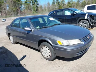 1997 Toyota Camry LE with VIN 4T1BG22K5VU022098, listed as a IAAI auction lot 42039087 with 137,238 mi miles and . Bid and sale history available at DreamBid. Image 1.