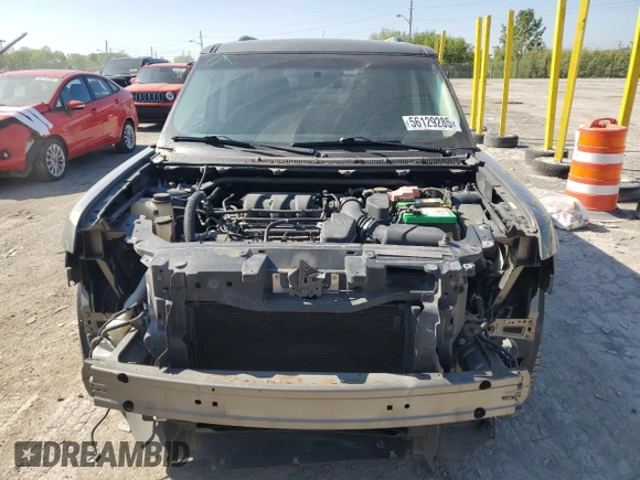 2014 Ford Flex SEL z VIN 2FMGK5C8XEBD43259, wystawiony jako Copart lot #56129285 z przebiegiem 142 203 mil mil oraz Szkoda całkowita • Salvage title. Historia ofert i sprzedaży dostępna na DreamBid. Obrazek 5.