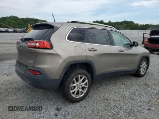 2017 Jeep Cherokee Latitude с VIN 1C4PJLCB5HW593440, выставлен на аукционе Copart как лот 57594885 с пробегом 143 874 миль миль и Списание • Salvage title. История ставок и продаж доступна на DreamBid. Изображение 3.