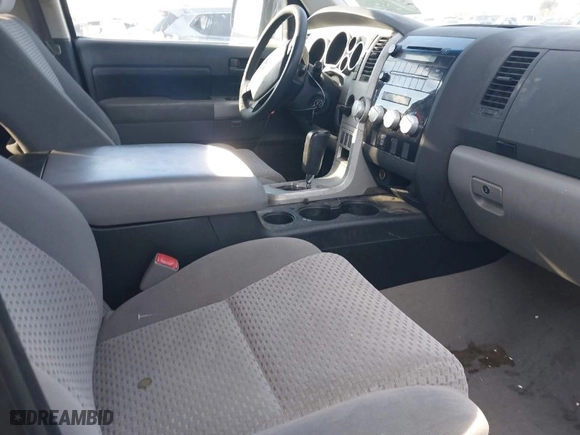 2008 Toyota Tundra 2WD Truck with VIN 5TFEV541X8X062192, listed as a IAAI auction lot 41296537 with 222,337 mi miles. Bid and sale history available at carsss.com. Image 5.