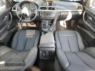 2017 BMW 3 Series 320i with VIN WBA8E1G57HNU13055, listed as a Copart auction lot 55528365 with 45,439 mi miles and Clean Title. Bid and sale history available at DreamBid. Image 8.