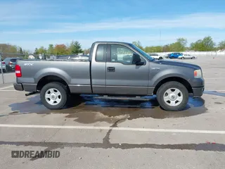 2004 Ford F-150 XL z VIN 1FTRF12W24NC11903, wystawiony jako IAAI lot #42092090 z przebiegiem 236 732 mil mil oraz . Historia ofert i sprzedaży dostępna na DreamBid. Obrazek 13.