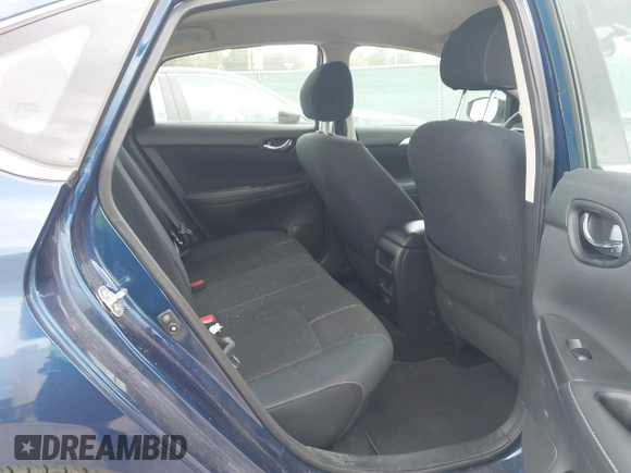 2017 Nissan Sentra S z VIN 3N1AB7AP9HY404437, wystawiony jako IAAI lot #42474178 z przebiegiem 77 931 mil mil oraz . Historia ofert i sprzedaży dostępna na DreamBid. Obrazek 8.