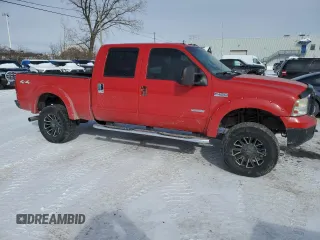2006 Ford F-350 XL z VIN 1FTWW31PX6ED25708, wystawiony jako Copart lot #45972105 z przebiegiem 253 961 mil mil oraz Szkoda całkowita • Salvage title. Historia ofert i sprzedaży dostępna na DreamBid. Obrazek 4.